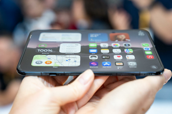 iPhone Duo折叠屏